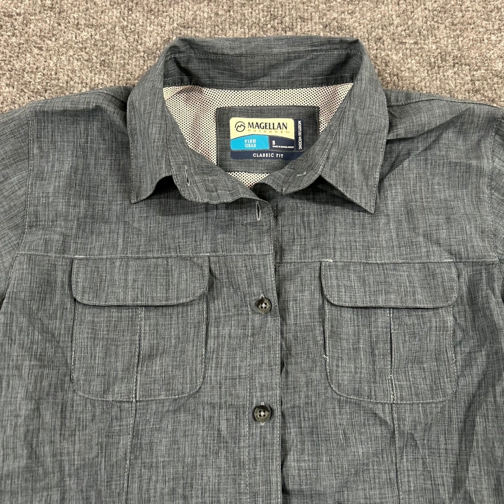 Magellan Fishing Shirt Womens Size S Gray Long Sleeve Moisture Wicking Vented